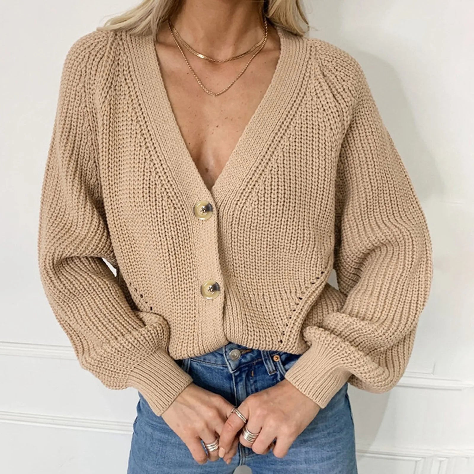 ARABELLA | V-NECK KNITTED CARDIGAN