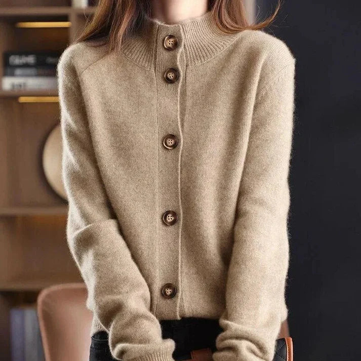 TATIANA | CLASSIC CARDIGAN